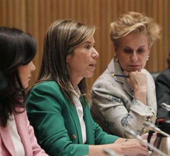 Noticia de Politica 24h: La ministra Ana Mato anuncia un Plan Nacional de Empleo para Mujeres 