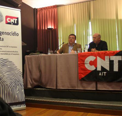 Noticia de Politica 24h: CNT presenta su denuncia contra el genocidio franquista