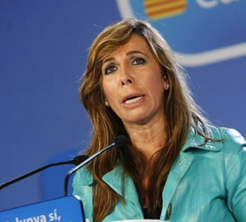 Noticia de Politica 24h: Snchez-Camacho advierte a Mas que Catalua no est para experimentos con gaseosa 