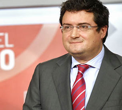 Noticia de Politica 24h:    El PSOE respalda el calendario de primarias en Andaluca