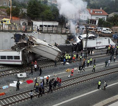 Noticia de Politica 24h: El juez instructor cita como imputados a los responsables de Adif del tramo donde se produjo el accidente de tren de Santiago