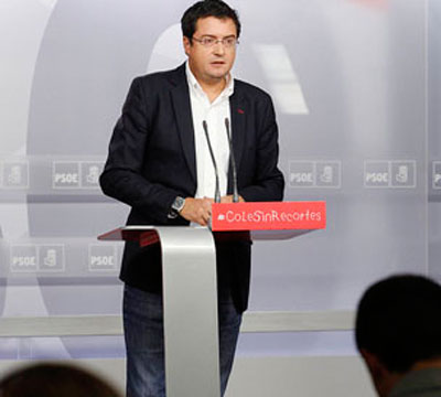 Noticia de Politica 24h: scar Lpez: Rajoy vuelve a su despacho y debe aclarar todo lo que tiene que ver con la financiacin irregular del PP y el cobro de sobresueldos 